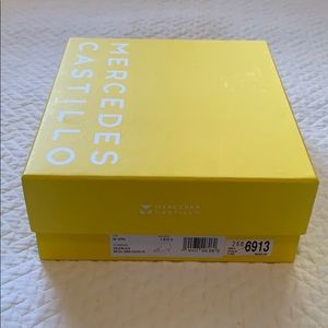 Mercedes Castillo shoe box